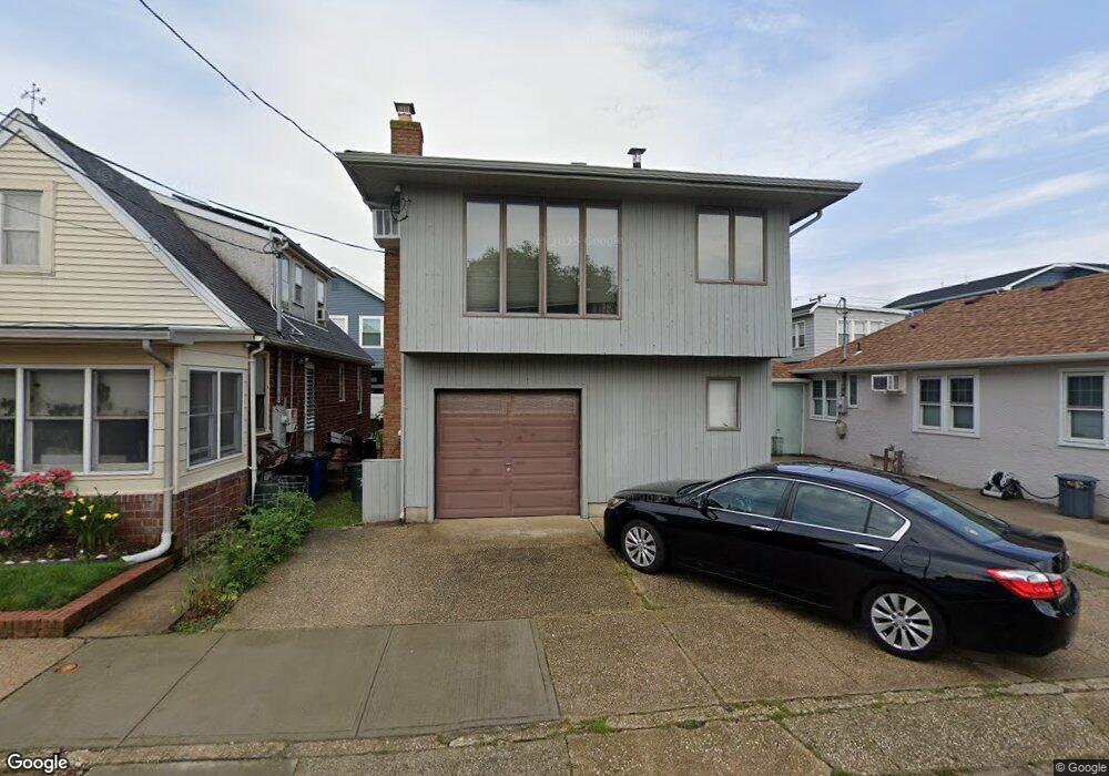 61 Glenwood Ave, Point Lookout, NY 11569 - photo 1