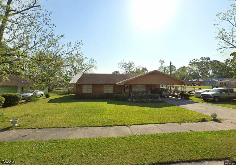 905 Mark Hanna St, Douglas, GA 31533 - photo 1