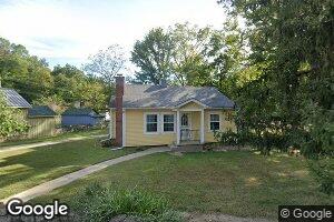 2 Alma St, Elsah, IL 62028