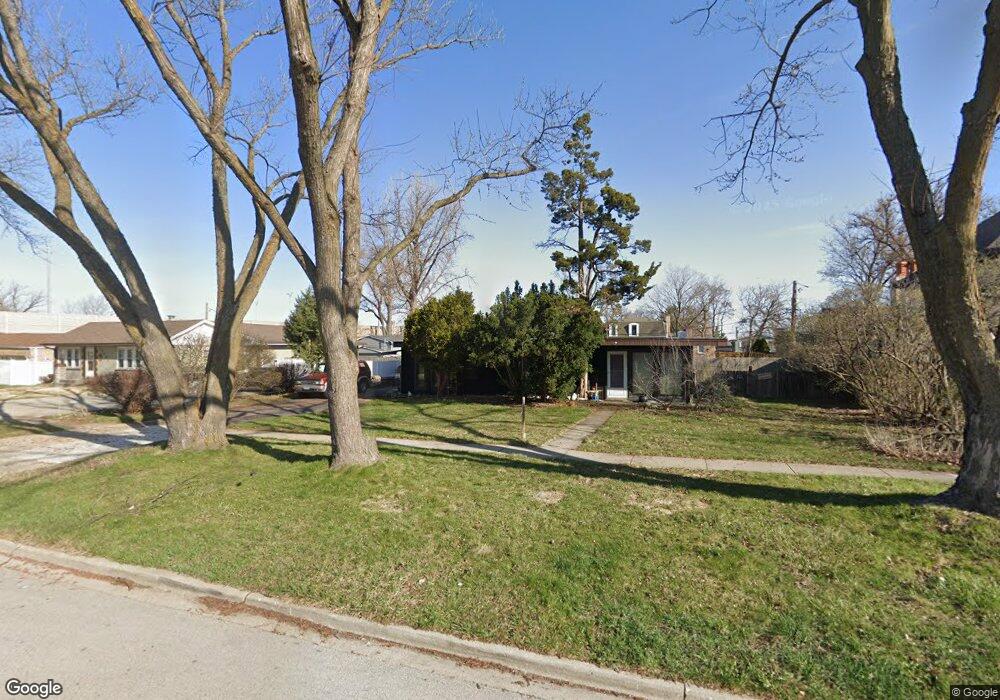 10030 Montrose Ave, Schiller Park, IL 60176 - photo 1