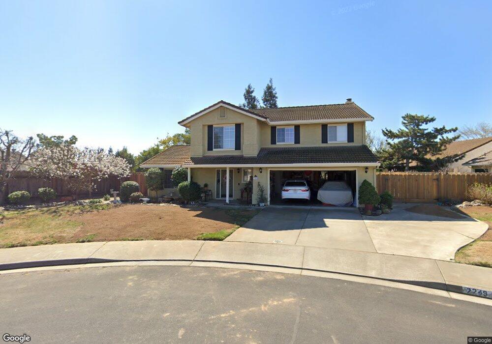 2249 Lana Ct, Oakdale, CA 95361 - photo 1