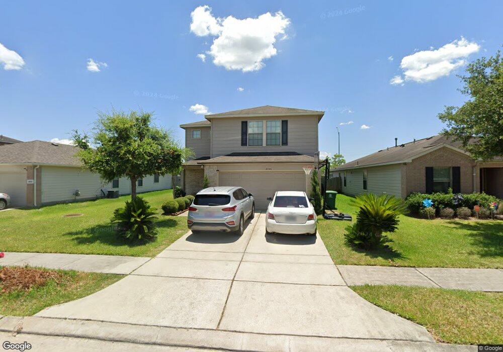 8726 Kaeling Meadow Ct, Houston, TX 77075 - photo 1