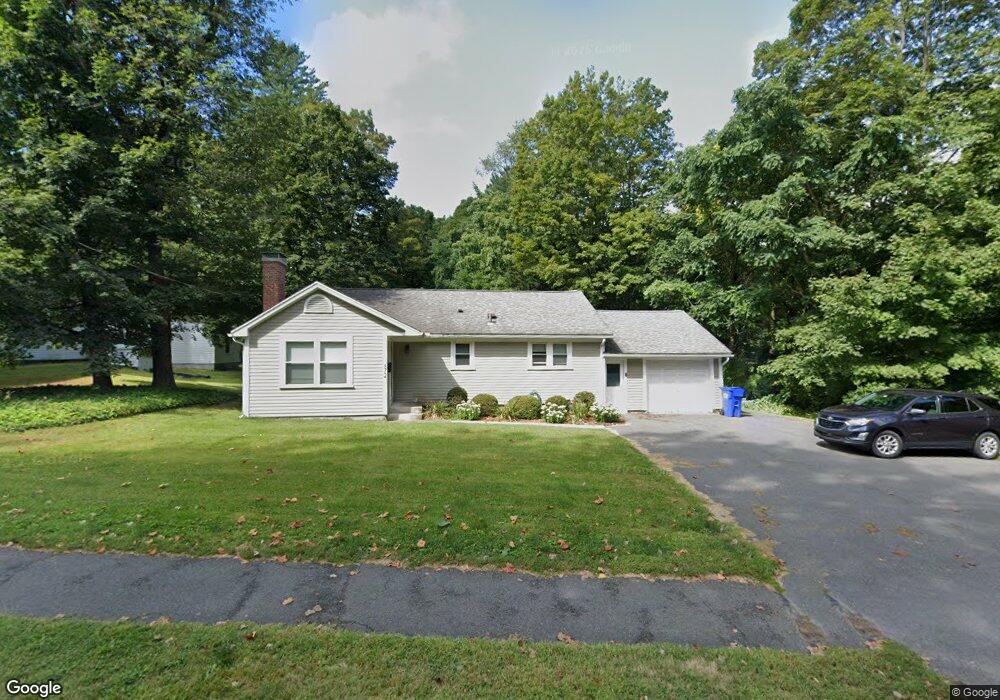 872 N Pleasant St, Amherst, MA 01002 - photo 1