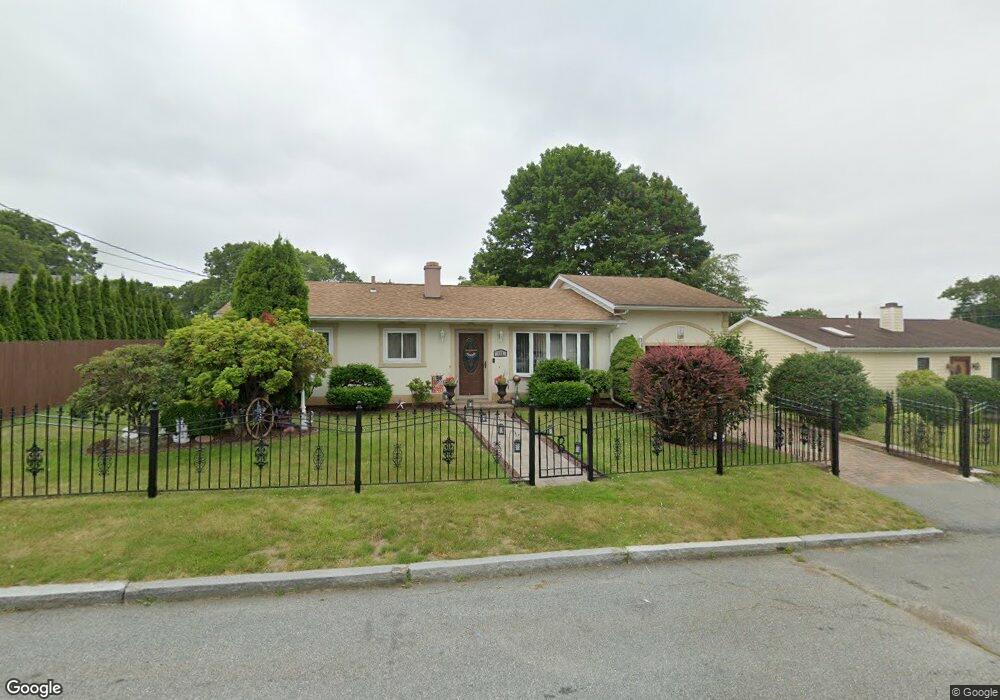 111 Dunbar St, Fall River, MA 02723 - photo 1