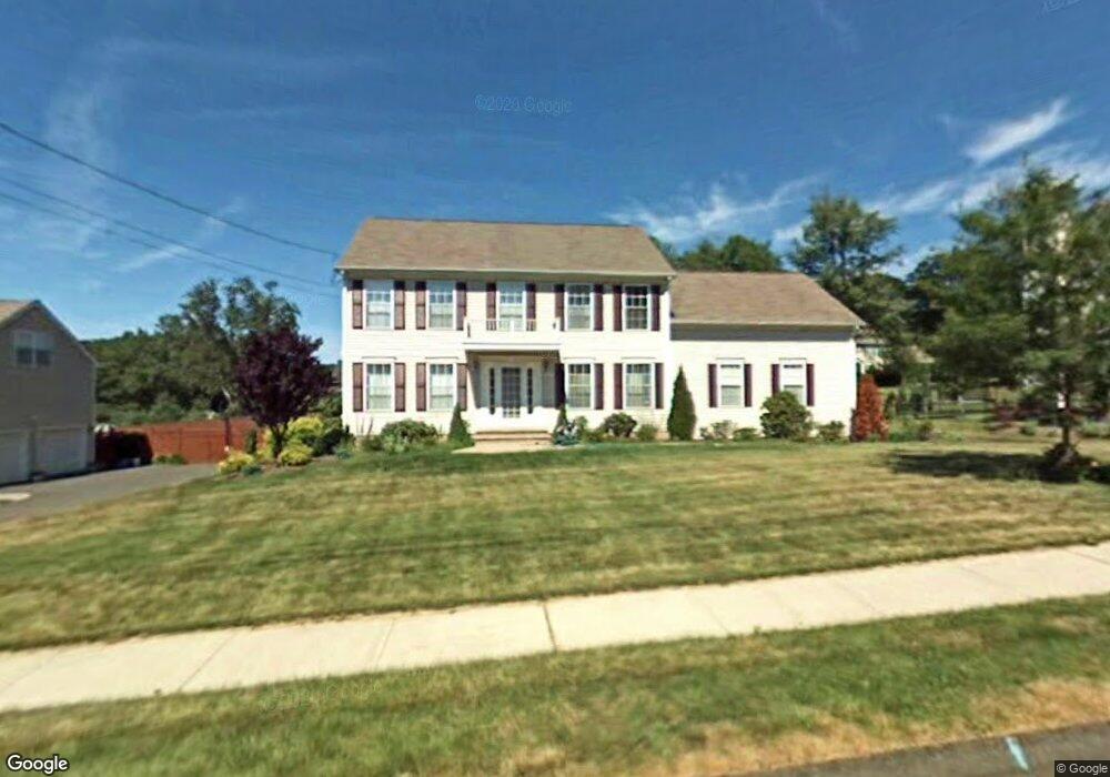 106 Sky View Cir, Hamden, CT 06514 - photo 1