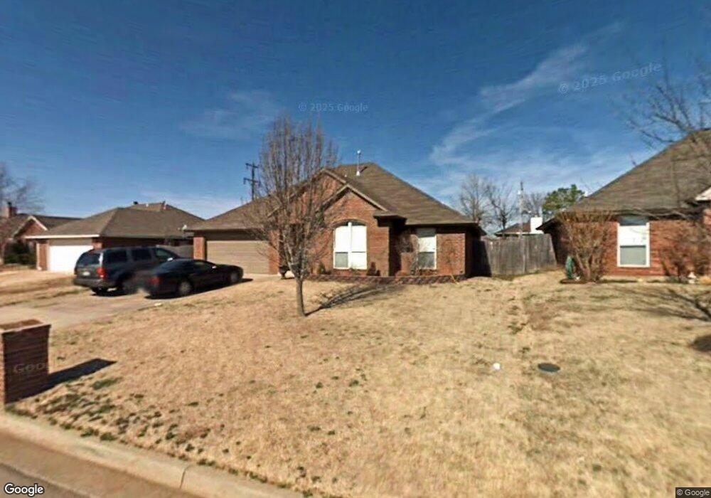 609 Woodbriar, Noble, OK 73068 - photo 1