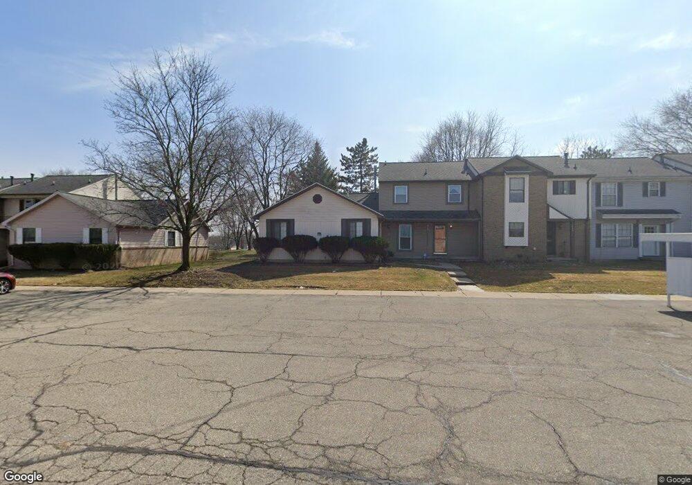 1061 River Hill Dr unit Bldg-Unit, Flint, MI 48532 - photo 1
