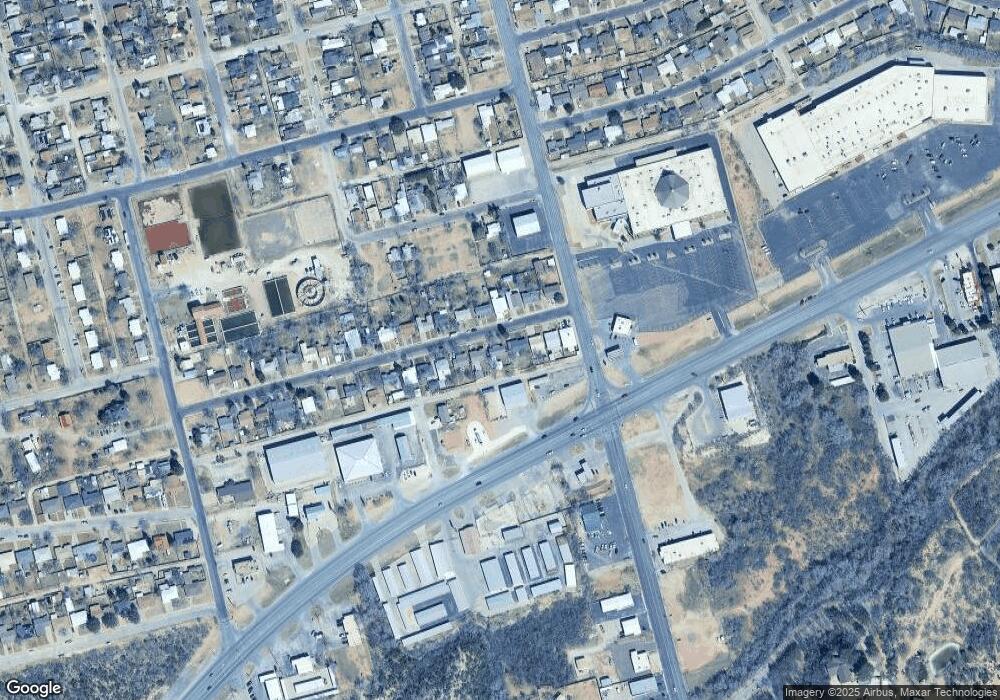 1612 E 17th St, Big Spring, TX 79720 - photo 1