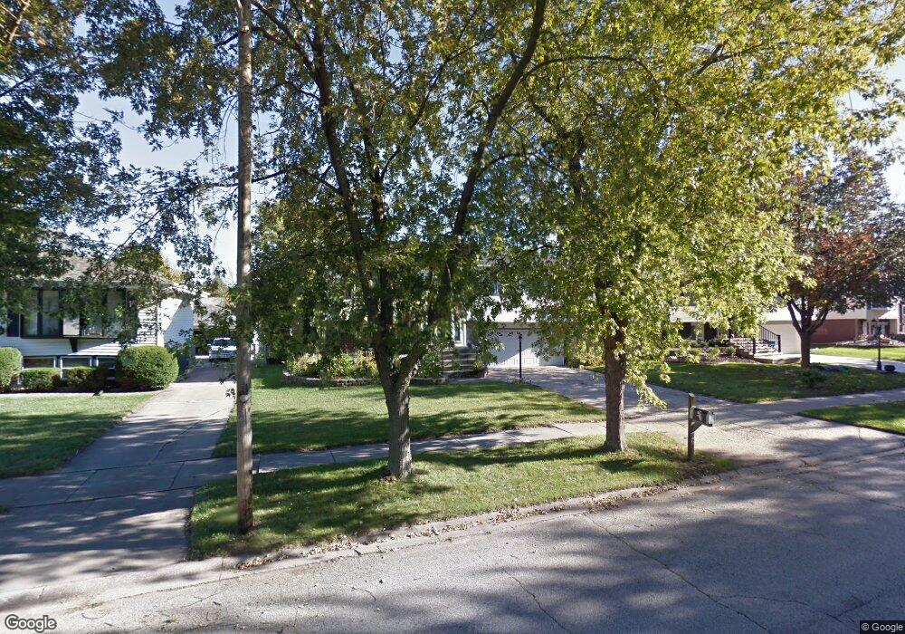 829 Polk Ave, Dyer, IN 46311 - photo 1