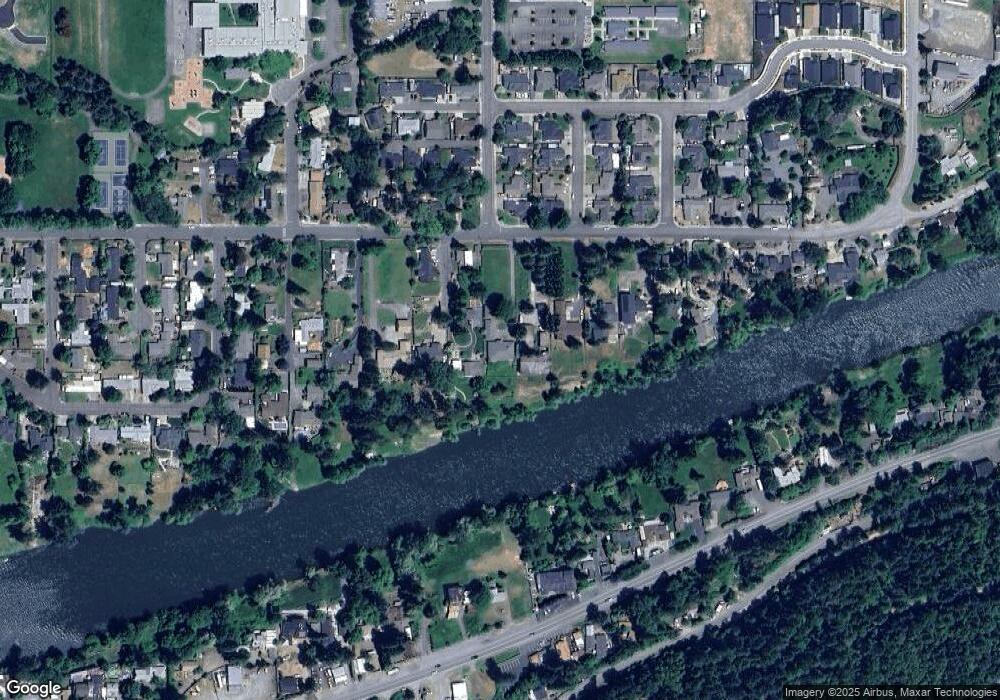 2005 SE Portola Dr, Grants Pass, OR 97526 - photo 1