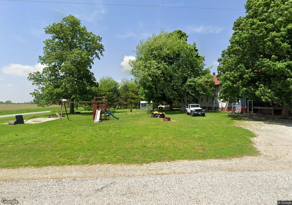 642 N Co Road 1475 E, Tuscola, IL 61953 - photo 1