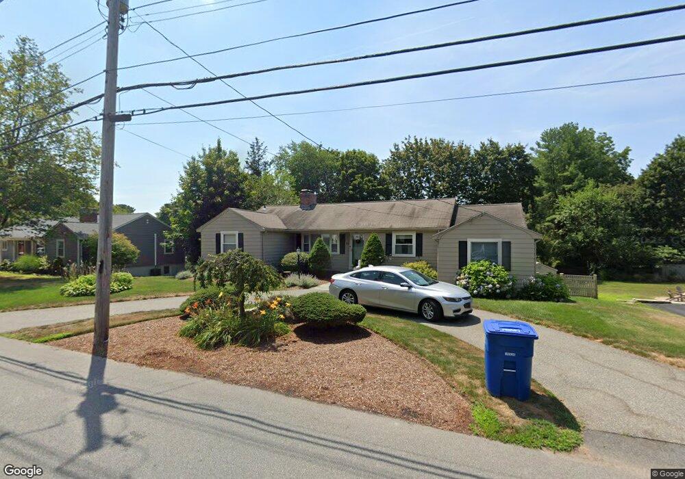 70 Wakefield St, Reading, MA 01867 - photo 1