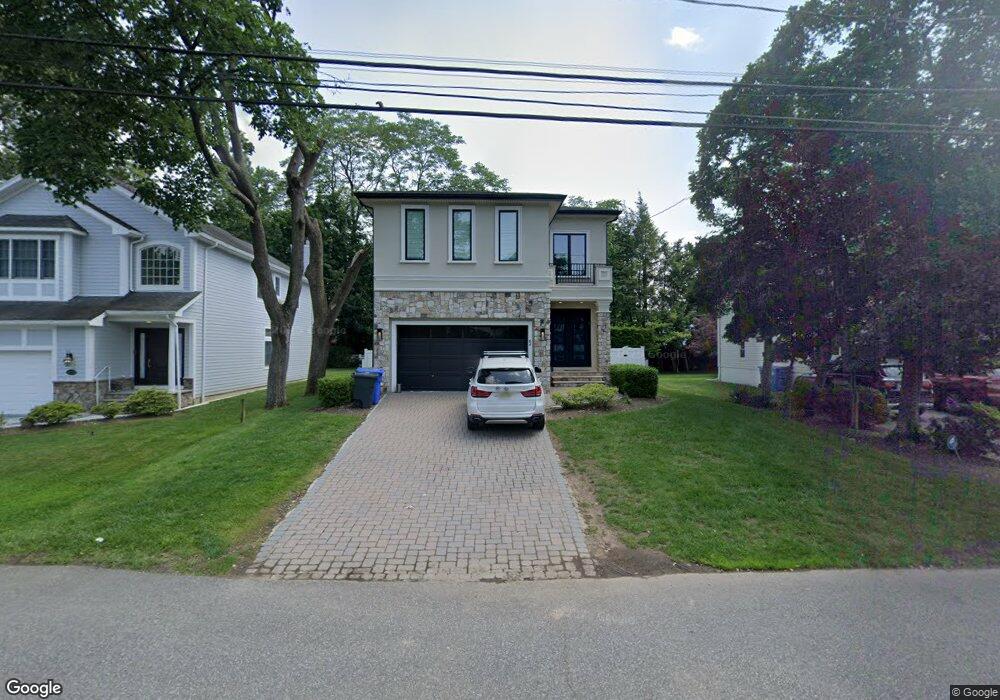 84 Newcomb Rd, Tenafly, NJ 07670 - photo 1