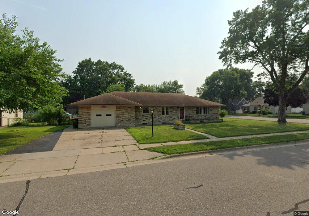 532 2nd Ave NW, Osseo, MN 55369 - photo 1