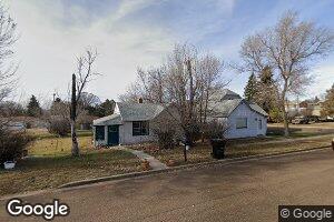 409 6th St N, Hettinger, ND 58639