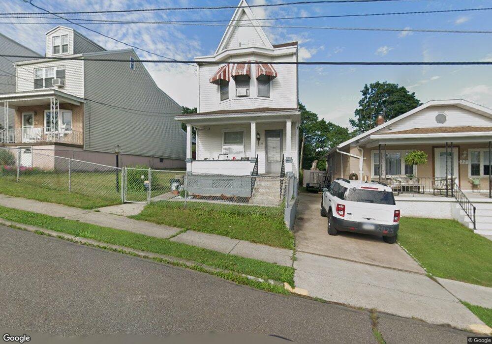 16 Thompson St, Saint Clair, PA 17970 - photo 1