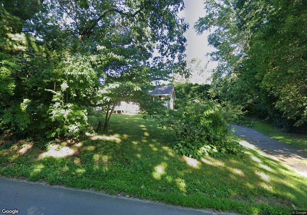 114 Tripp Rd, Woodstock, CT 06281 - photo 1