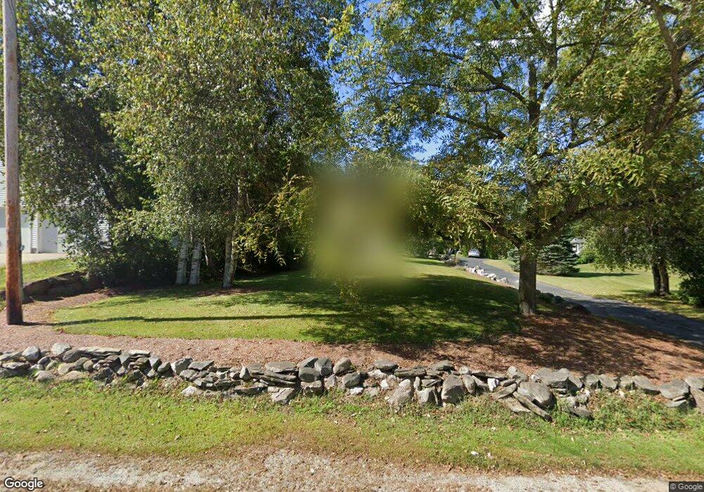 840 Mammoth Rd, Dracut, MA 01826 - photo 1