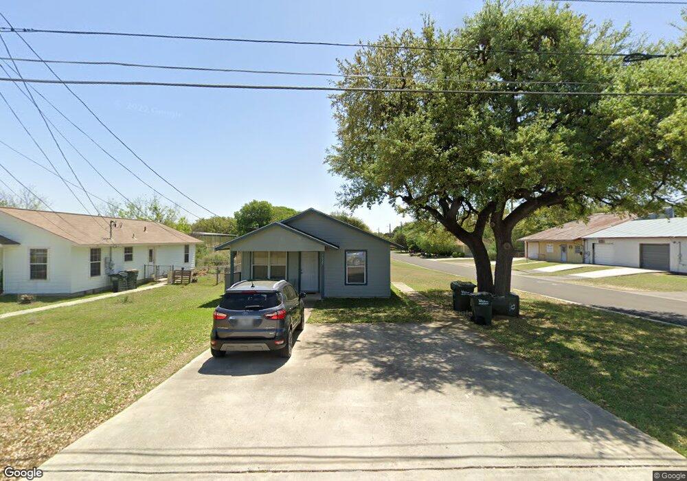 1325 Franklin Dr, San Marcos, TX 78666 - photo 1