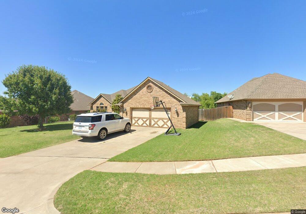 19428 Crest Ridge Dr, Edmond, OK 73012 - photo 1