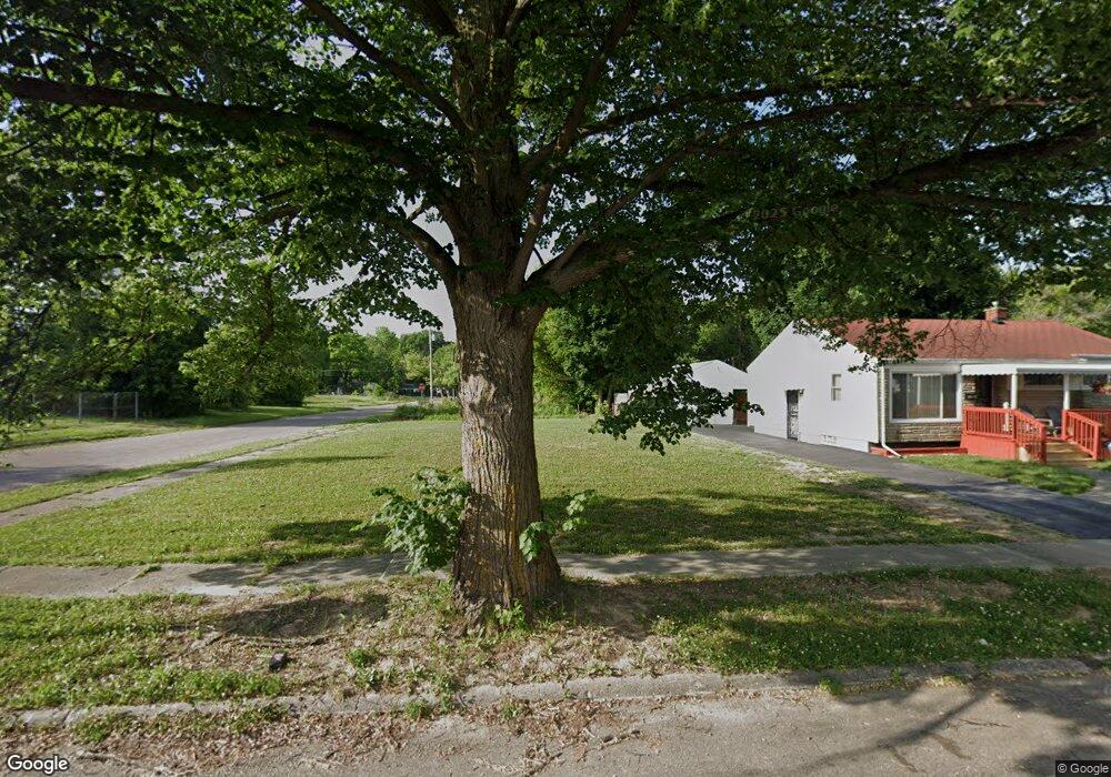 601 W Ruth Ave, Flint, MI 48505 - photo 1