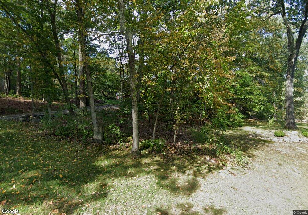 6 Meadowbrook Rd, New Fairfield, CT 06812 - photo 1