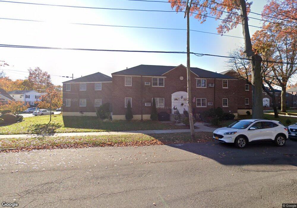 255-28 61st Ave unit Lower, Little Neck, NY 11362 - photo 1