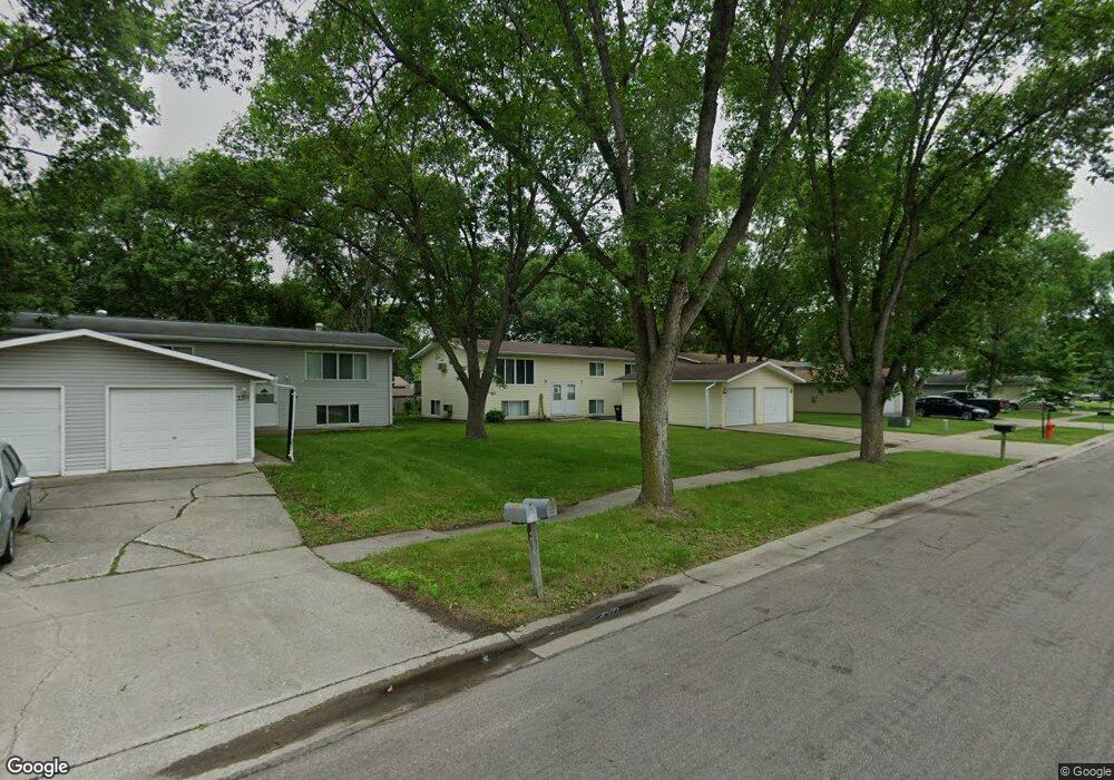 3307 2nd St N, Fargo, ND 58102 - photo 1