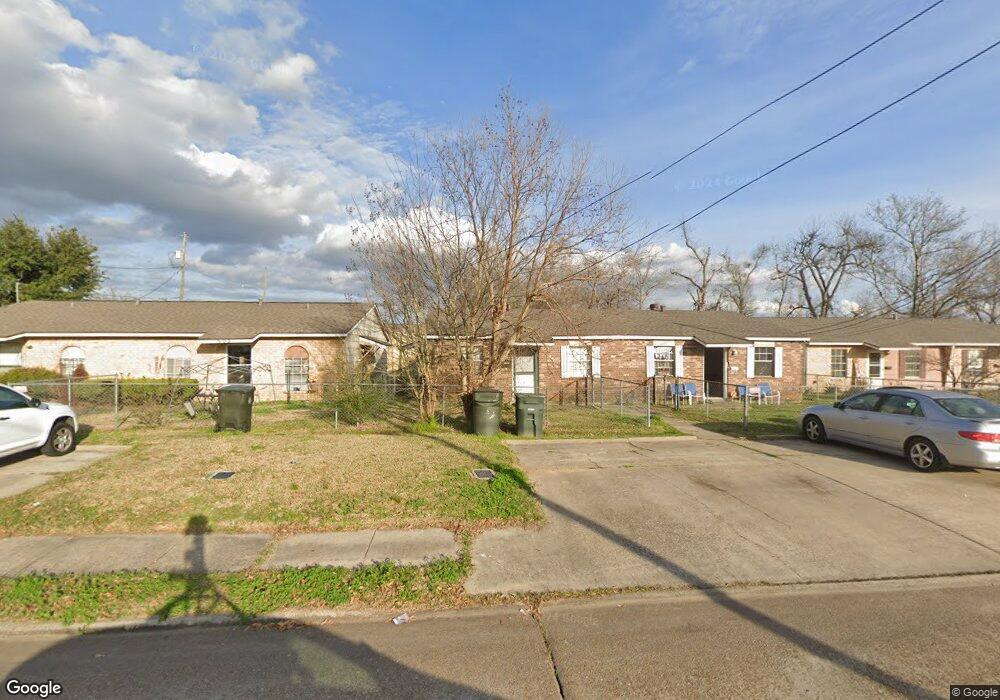 305 S Cherry St, Lake Charles, LA 70601 - photo 1