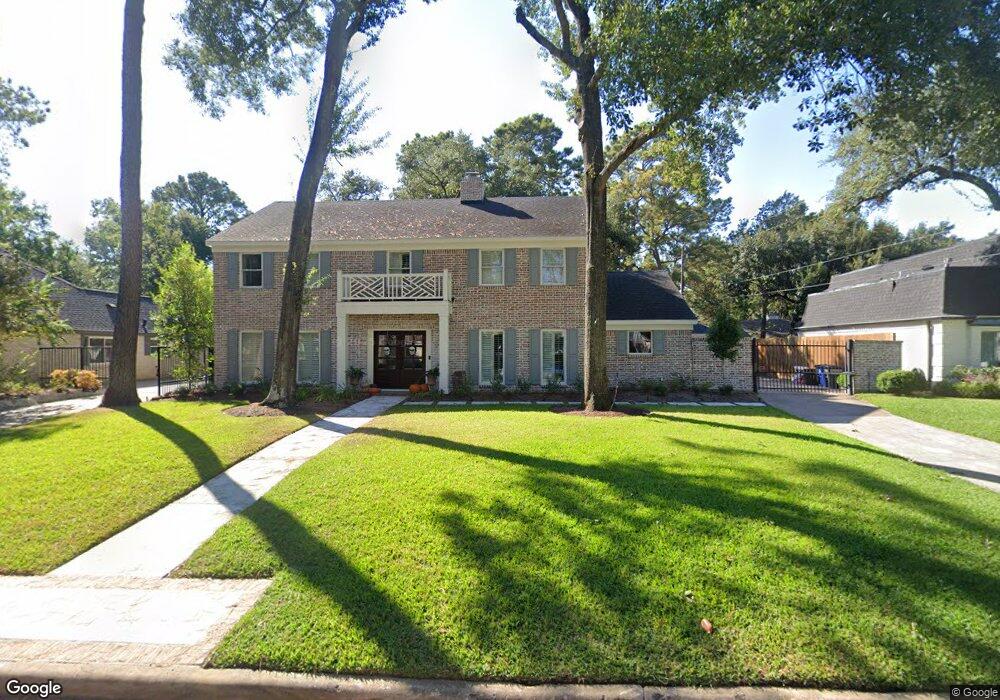 13515 Myrtlea Dr, Houston, TX 77079 - photo 1