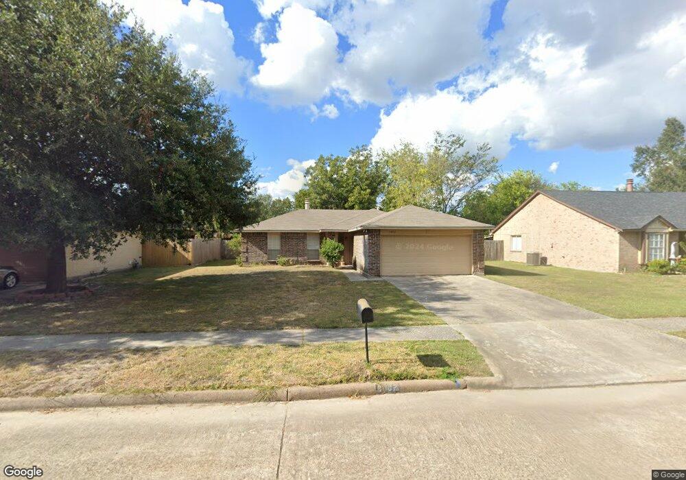 3402 Willow Tree Dr, Houston, TX 77066 - photo 1