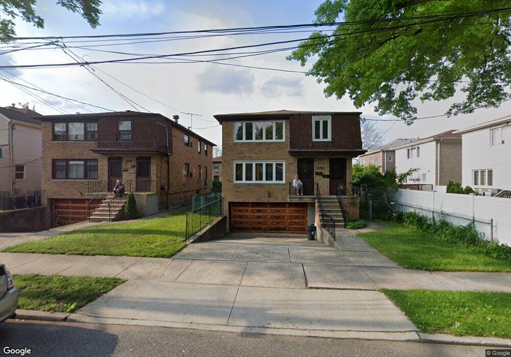 150-31 25th Dr, Flushing, NY 11354 - photo 1
