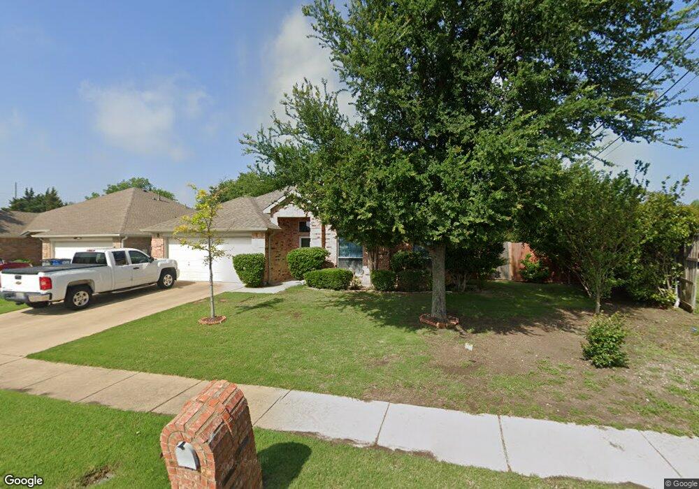 717 Valley Mills Dr, Wylie, TX 75098 - photo 1