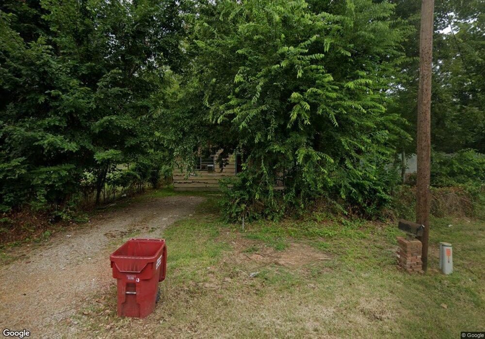 1112 S I St, Hugo, OK 74743 - photo 1