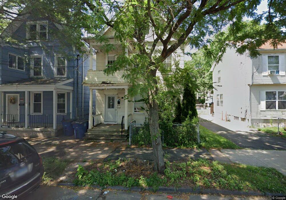 171 Pine St, New Haven, CT 06513 - photo 1