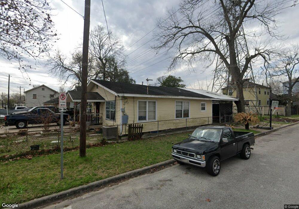 5419 Elysian St, Houston, TX 77009 - photo 1