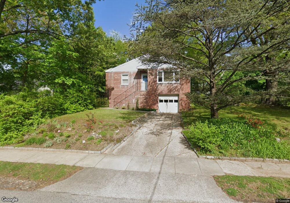 123 Mount Hope Blvd, Hastings On Hudson, NY 10706 - photo 1