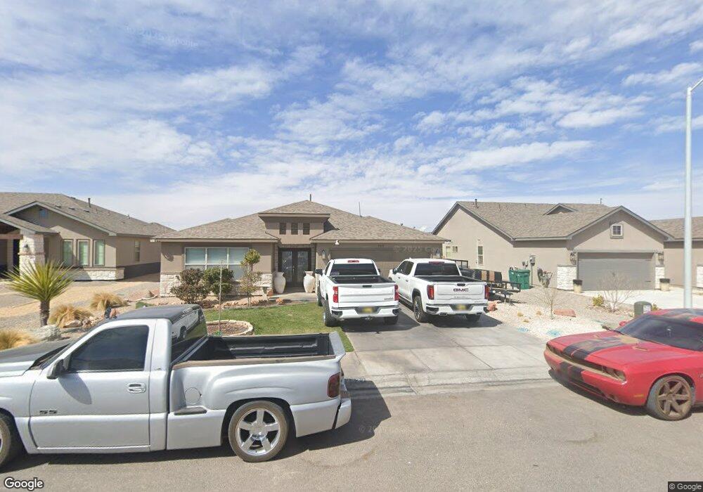 2827 N Carino Dr, Hobbs, NM 88240 - photo 1