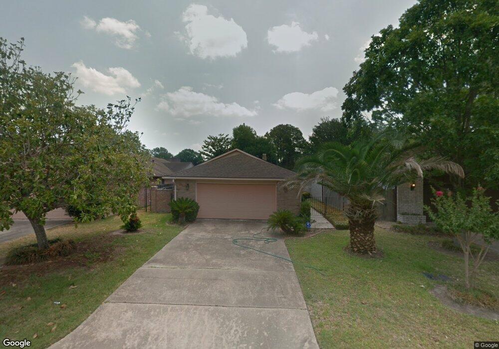 7726 Green Lawn Dr, Houston, TX 77088 - photo 1