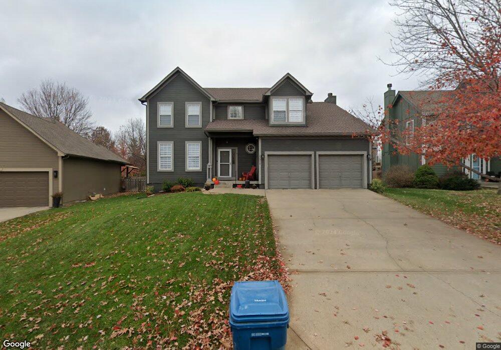 21516 W 58th St, Shawnee, KS 66218 - photo 1