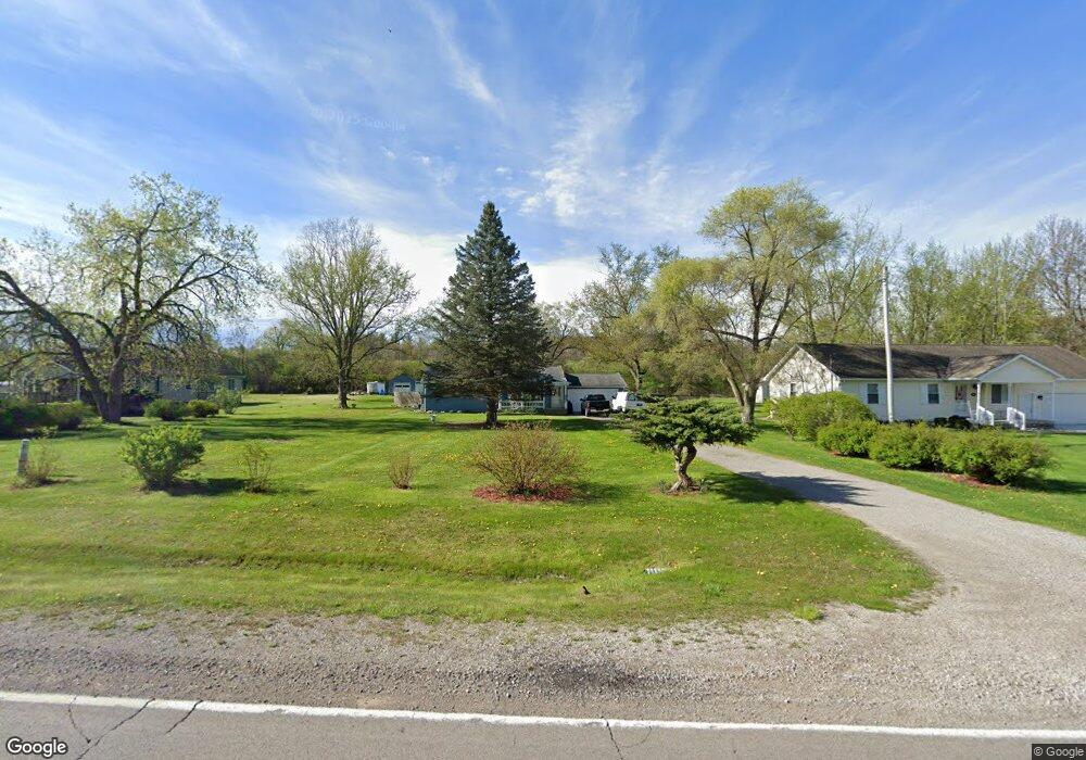 1081 W Reid Rd, Flint, MI 48507 - photo 1