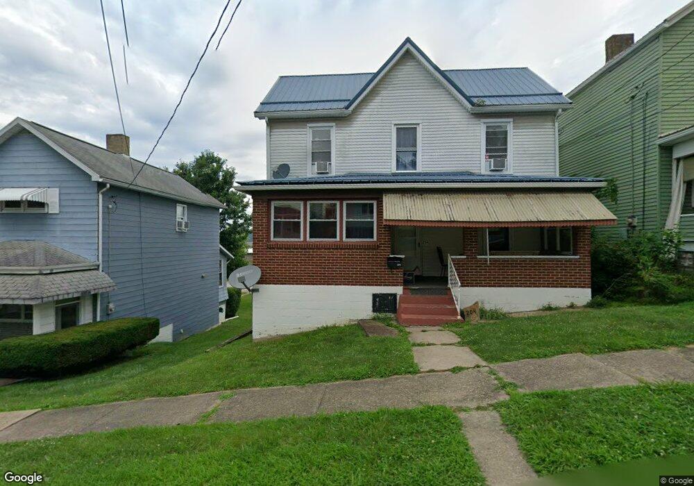 206 Emerson St, Vandergrift, PA 15690 - photo 1