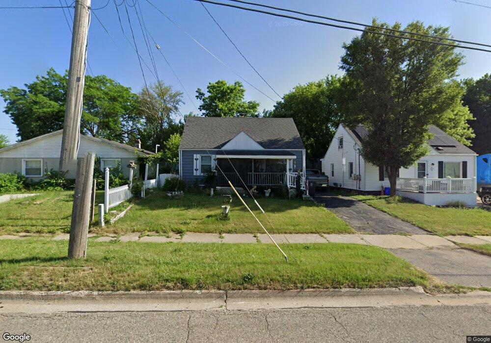 209 E Hemphill Rd, Flint, MI 48507 - photo 1