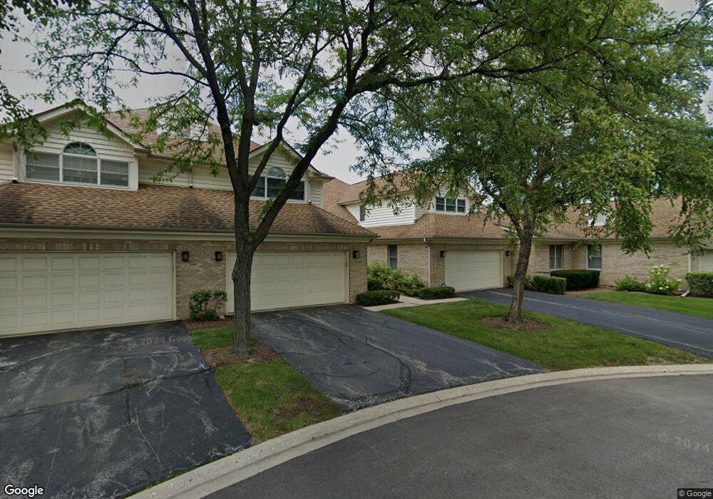 4404 Ivy Dr, Glenview, IL 60026 - photo 1