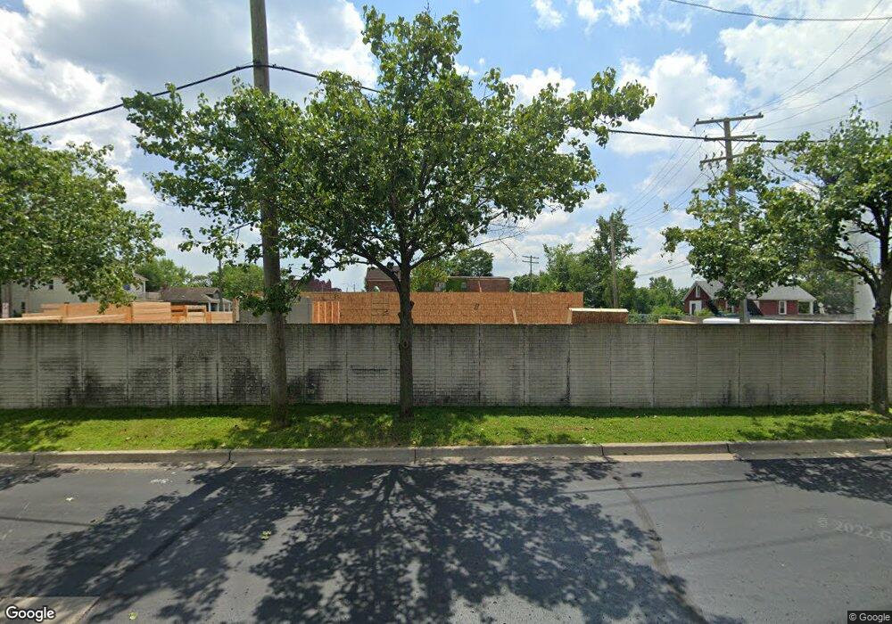 3151 Alter Rd, Detroit, MI 48215 - photo 1