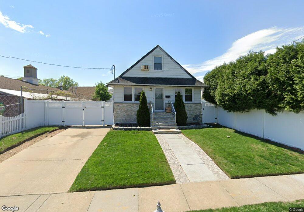 223 New Hyde Park Rd, Franklin Square, NY 11010 - photo 1