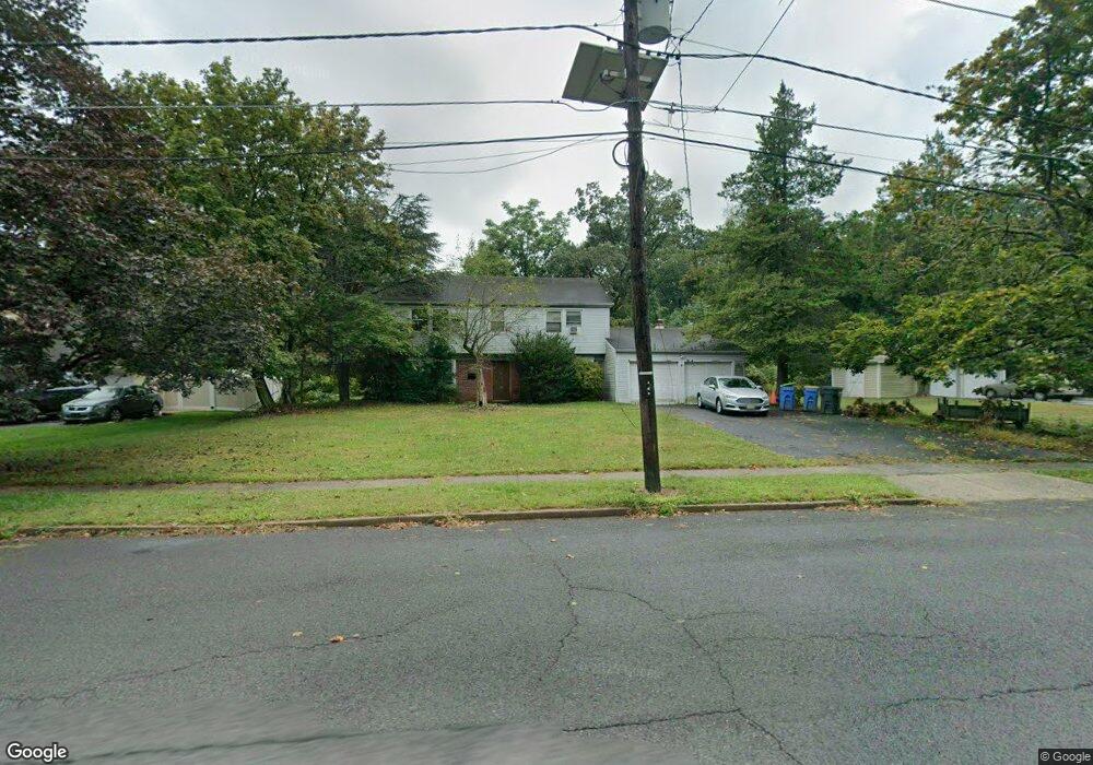 9 Renfro Rd, Somerset, NJ 08873 - photo 1