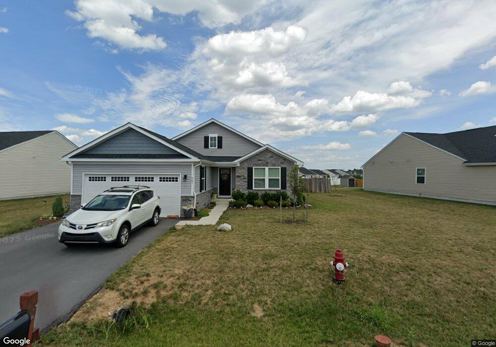 487 Switchgrass Ct, Bunker Hill, WV 25413 - photo 1