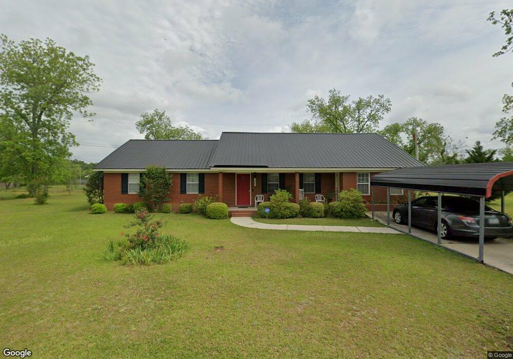 126 Royal Cir, Fitzgerald, GA 31750 - photo 1