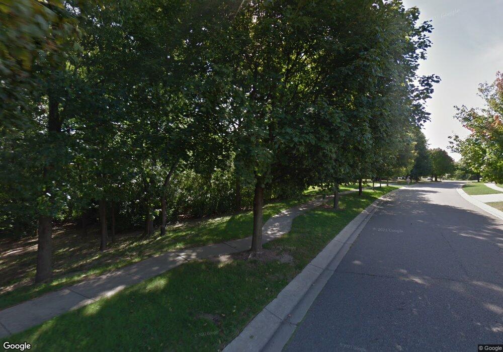 2685 West Bloomfield Oaks Dr, West Bloomfield, MI 48324 - photo 1